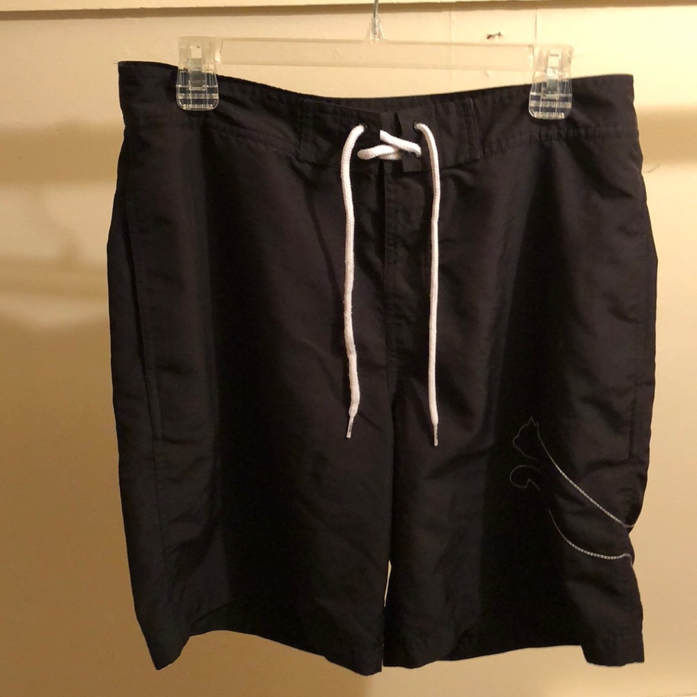 Men medium puma bathing suit
